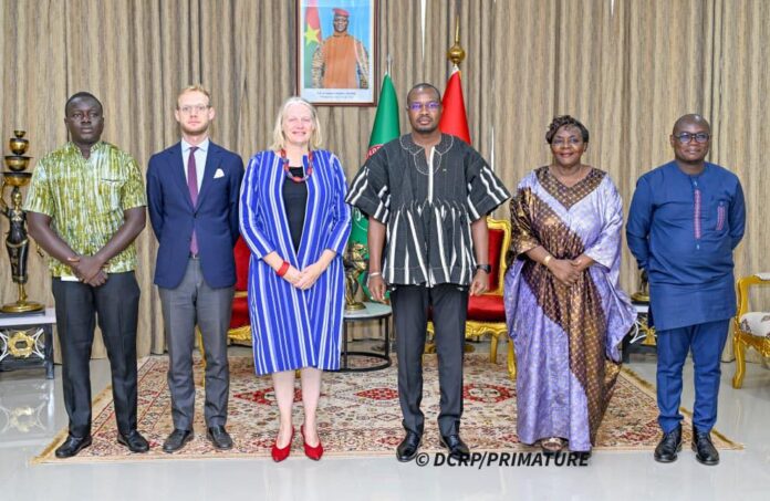 Coopération Burkina Faso – Pays-Bas : fin de mission de l’Ambassadeur Esther Loeffen