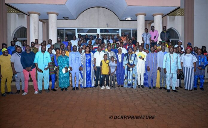 Visite d’amitié au Mali : le Premier ministre à l’écoute de la diaspora