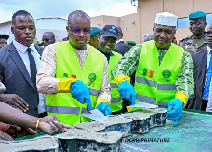 𝐀𝐜𝐭𝐢𝐨𝐧 𝐜𝐢𝐭𝐨𝐲𝐞𝐧𝐧𝐞 : 𝐥𝐞 𝐏𝐫𝐞𝐦𝐢𝐞𝐫 𝐦𝐢𝐧𝐢𝐬𝐭𝐫𝐞 𝐟𝐞́𝐥𝐢𝐜𝐢𝐭𝐞 𝐥𝐞𝐬 𝐁𝐫𝐢𝐠𝐚𝐝𝐢𝐞𝐫𝐬 𝐜𝐢𝐭𝐨𝐲𝐞𝐧𝐬 𝐝𝐮 𝐌𝐚𝐥𝐢