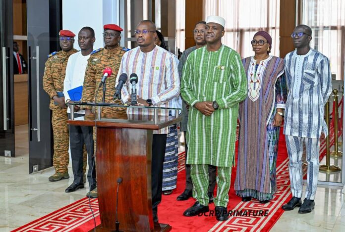 Visite d’amitié au Mali : le Premier ministre reçu au Palais de Koulouba