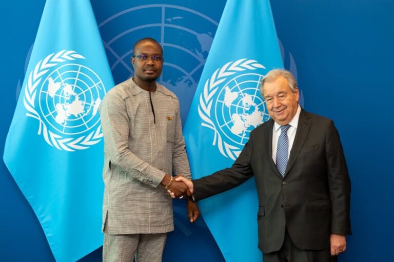 𝐃𝐢𝐚𝐥𝐨𝐠𝐮𝐞 𝐚𝐮 𝐬𝐨𝐦𝐦𝐞𝐭 : 𝐎𝐍𝐔 – 𝐁𝐮𝐫𝐤𝐢𝐧𝐚 𝐅𝐚𝐬𝐨, 𝐮𝐧 𝐩𝐚𝐫𝐭𝐞𝐧𝐚𝐫𝐢𝐚𝐭 𝐫𝐞́𝐚𝐟𝐟𝐢𝐫𝐦𝐞́ 𝐩𝐨𝐮𝐫 𝐥𝐞 𝐝𝐞𝐯𝐞́𝐥𝐨𝐩𝐩𝐞𝐦𝐞𝐦𝐭