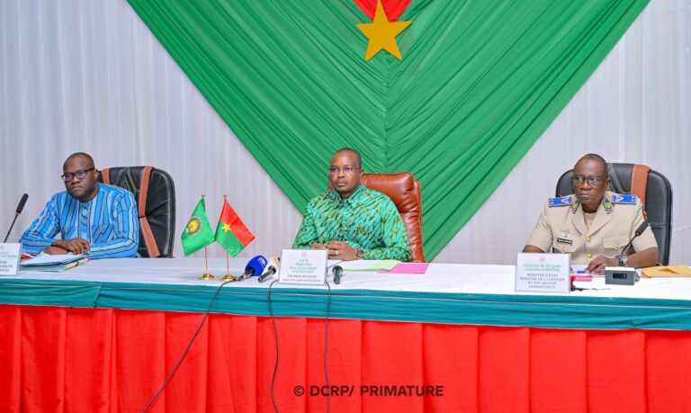 Fonds de soutien patriotique : le Premier ministre salue une mobilisation record et appelle à maintenir l’élan national