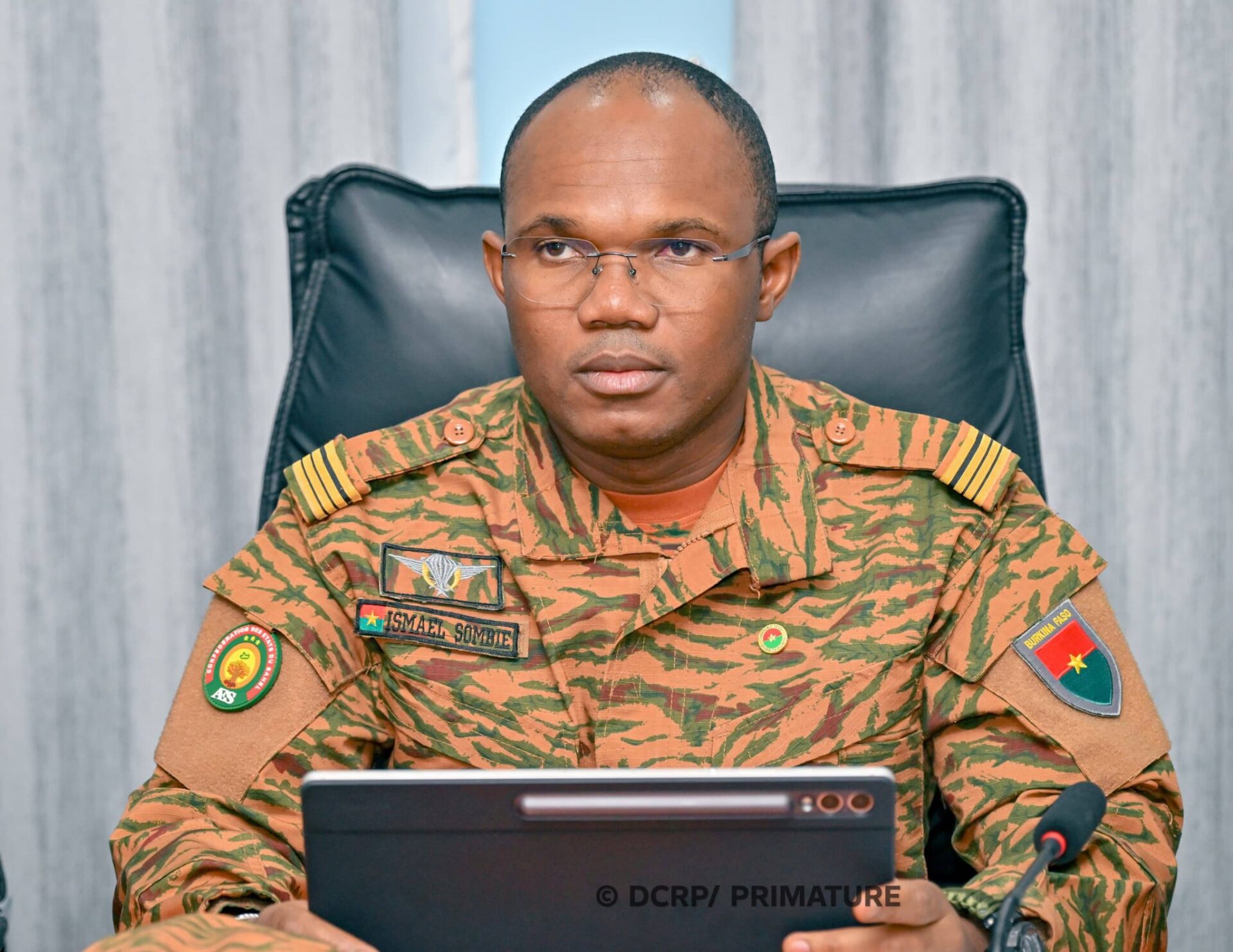 Contrat D objectifs 2025 Le Ministre D tat Isma l Sombi R alise Un 
